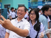 Kết thúc môn thi ngữ văn, nhiều thí sinh tự tin "bỏ túi" 8 điểm