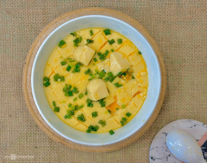 Trứng hấp là món ăn ngon miệng, dễ làm. Ảnh: Bùi Thủy