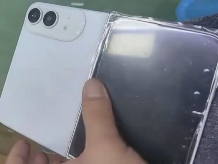 Rò rỉ ảnh thực tế mẫu thử iPhone màn hình gập