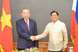 Philippines bắn 21 loạt đại bác chào mừng Tổng Bí thư, Chủ tịch nước Tô Lâm