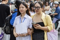 Trường chuyên đầu tiên ở Hà Nội công bố điểm chuẩn lớp 10: Cao nhất 20,25 điểm