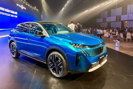 Bộ đôi xe Peugeot 3008 và 5008 mới có giá bán từ 1,2 tỷ đồng tại Việt...