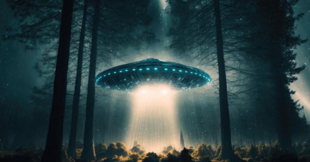 Lầu Năm Góc lộ video UFO hình người khiến giới chuyên gia sốc nặng