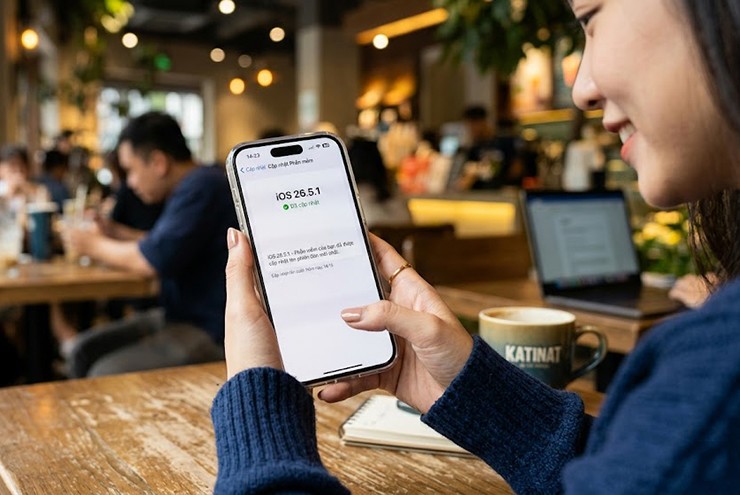 Apple tung bản cập nhật khẩn cho iPhone sau phản ánh lỗi sạc bất thường