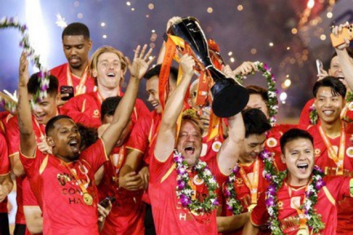 Công an Hà Nội cần thêm 1 điểm để phá kỷ lục V-League