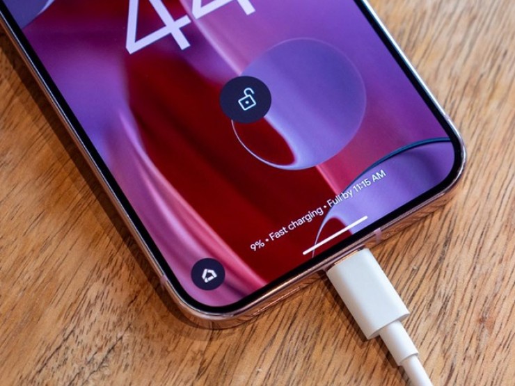 Lý do nhiều người chọn sạc chậm dù điện thoại Android hỗ trợ sạc nhanh