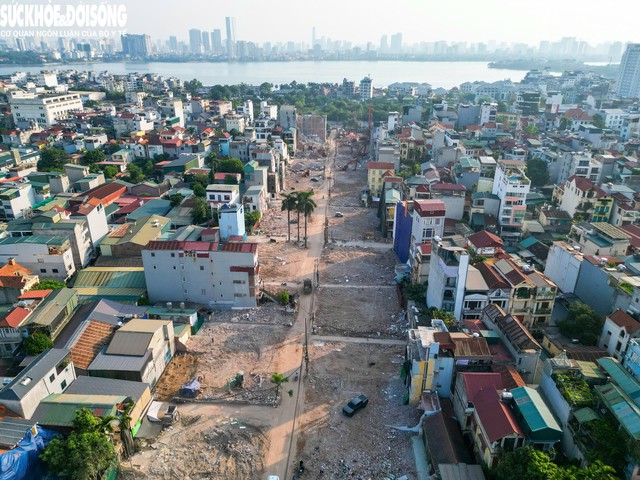 Phường Hồng Hà đẩy nhanh giải phóng mặt bằng khu vực ngõ 310 Nghi Tàm phục vụ thi công đường dẫn cầu Tứ Liên.