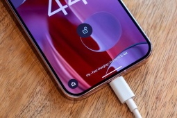 Lý do nhiều người chọn sạc chậm dù điện thoại Android hỗ trợ sạc nhanh