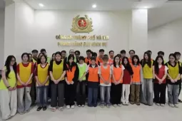 Hà Nội: Bắt giám đốc công ty cùng 17 đối tượng giúp quảng cáo web đánh bạc