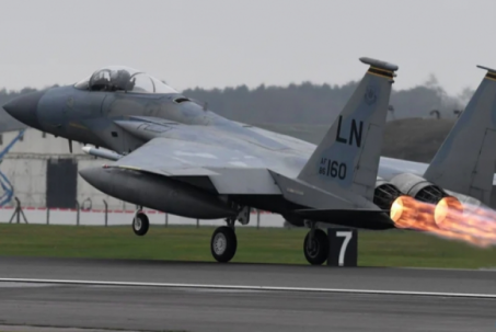 Vì sao “đại bàng” F-15 chưa bao giờ cất cánh từ tàu sân bay Mỹ?