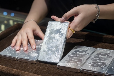 Giá bạc hôm nay 2/6: Bạc Phú Quý, Doji, Ancarat, Sacombank-SBJ biến động như nào?