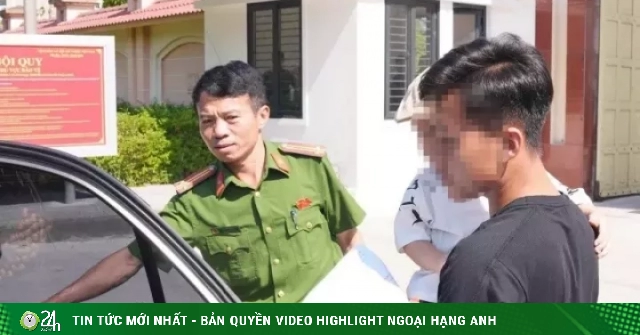 Phạm nhân nghẹn ngào trong ngày được đặc xá