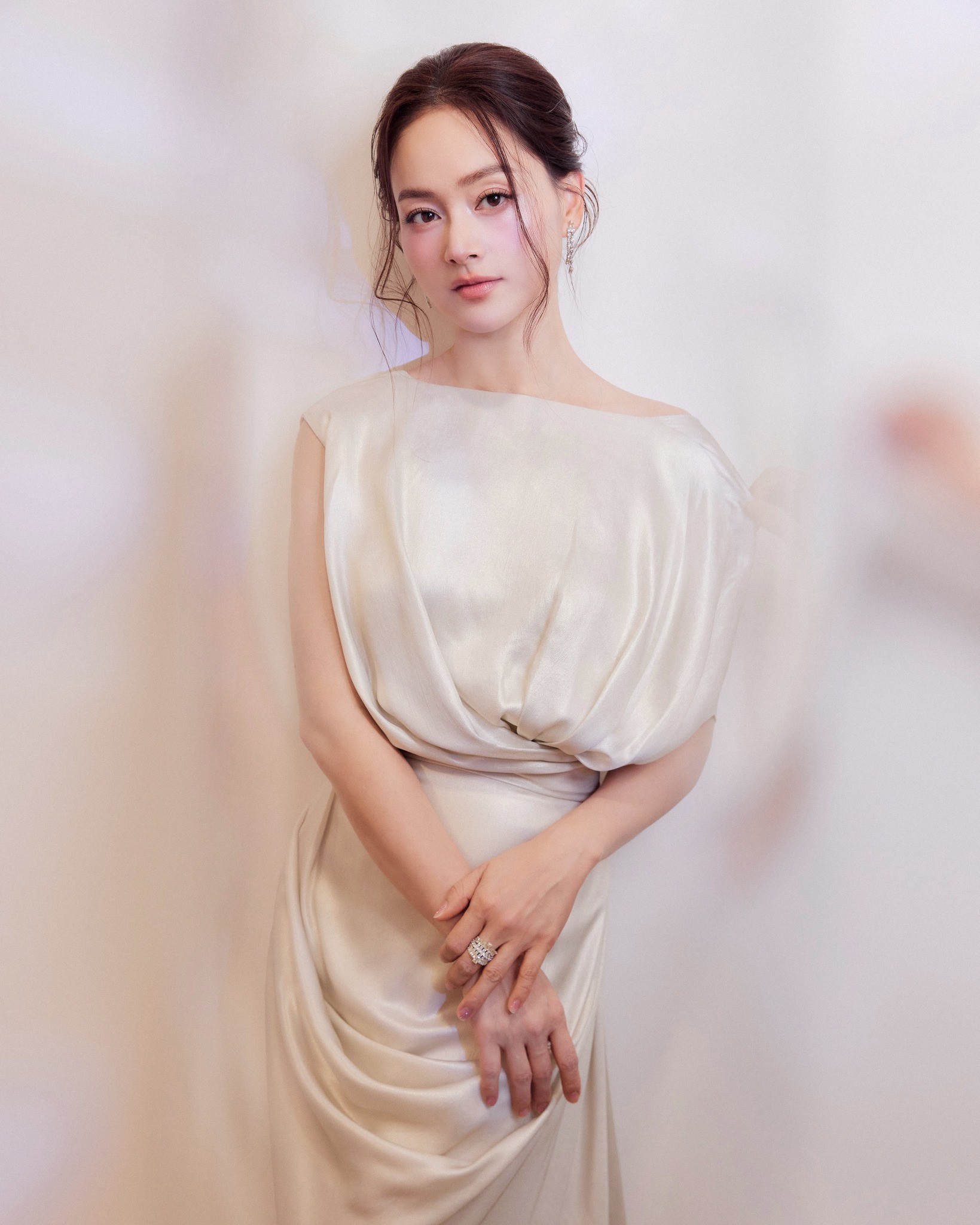 Là nghệ sĩ nên Lan Phương luôn chú trọng sắc vóc của mình trước khán giả. Chính điều này đã là động lực giúp cô giảm được 20kg sau sinh.