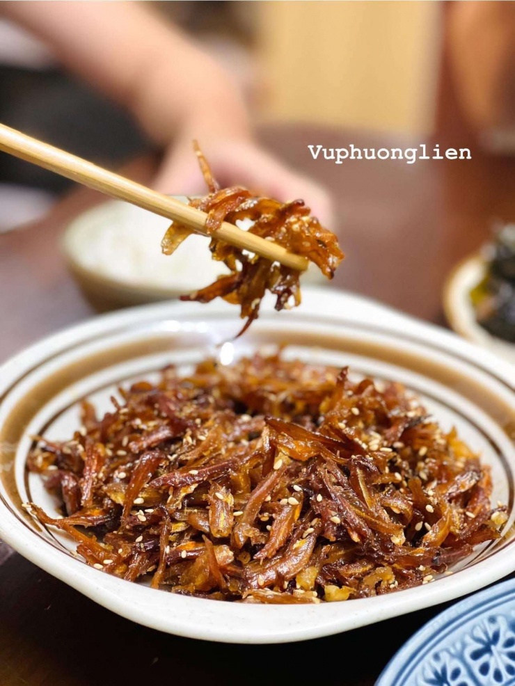 Loại cá bé tí ti, ăn được cả xương, có điểm tốt hơn cả cá ngừ, làm món này trẻ già đều thích mê - 2