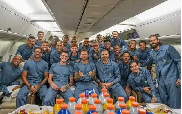 Nghi thức đặc biệt tiễn tuyển Brazil đi “săn vàng” World Cup 2026 - 2