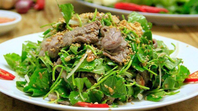 Vừa mát vừa giúp lợi tiểu, loại rau mọc hoang mùa hè này chế biến được nhiều món ngon cho ngày nắng nóng - 3