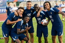 ĐT Pháp rối ren ngay trước thềm World Cup: Đau đầu vì phân bổ vé và tiền thưởng