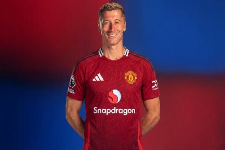 MU được khuyên bỏ qua Lewandowski, ưu tiên tiền đạo giống Mbappe