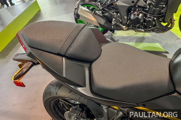 Kawasaki nâng cấp Z650S 2026, giá bán dễ chịu - 7