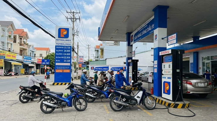 Ảnh minh họa một trạm xăng dầu tại Việt Nam.