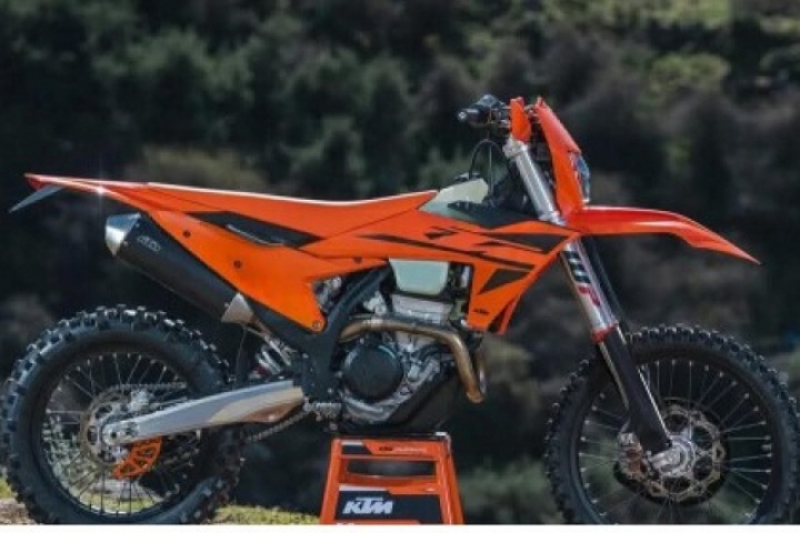 KTM vướng bê bối bán xe máy trái phép, xe đua “đội lốt” xe đường phố