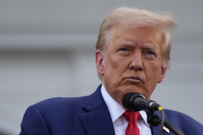 Ông Donald Trump vạch "lằn ranh đỏ" với Iran - 1