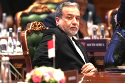 Quân đội Iran thề tử chiến, kêu gọi Mỹ và Israel đầu hàng