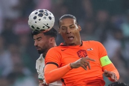 Video bóng đá Hà Lan - Algeria: Phung phí cơ hội, siêu phẩm choáng váng (Giao hữu)