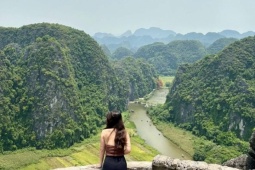 4 điểm du lịch Ninh Bình nổi tiếng, ai đến cũng phải check-in