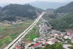 Làng du lịch tốt nhất thế giới ở Tuyên Quang sẽ được sáp nhập như thế nào?