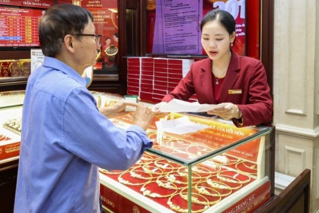 Giá vàng hôm nay 4/6: Vàng SJC, vàng nhẫn Bảo Tín Minh Châu, Bảo Tín Mạnh Hải, Phú Quý, Doji giảm sâu bao nhiêu?