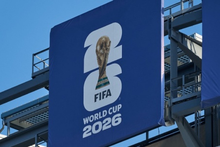 Nóng "chuyện ấy" ở World Cup: 500.000 bao cao su độc lạ được phát miễn phí
