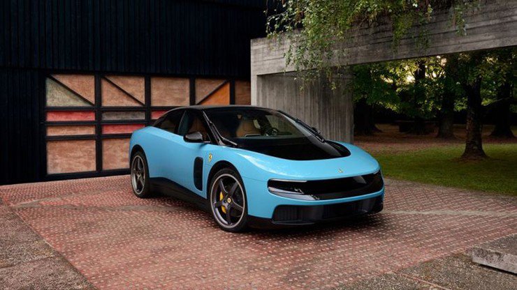 Ferrari Luce vừa ra mắt đã có đại gia Việt chốt đơn - 1