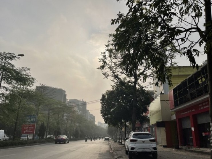 Hàng triệu người dân Hà Nội và miền Bắc ngán ngẩm điệp khúc thời tiết kéo dài