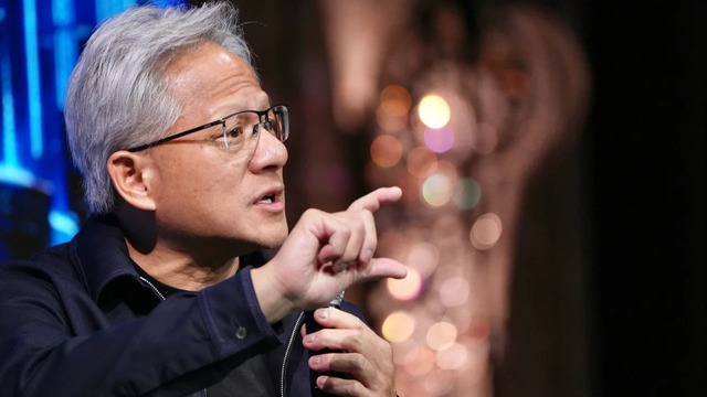 Tỷ phú Jensen Huang đã chia sẻ một góc nhìn vừa hài hước vừa sâu sắc về cách dạy con của các gia đình châu Á. Ảnh: Knews