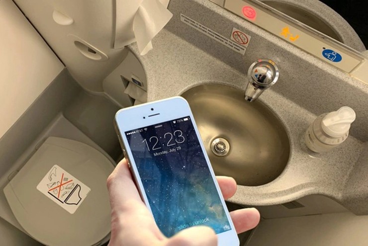 Điện thoại có thể hỗ trợ giúp phát hiện camera quay lén.