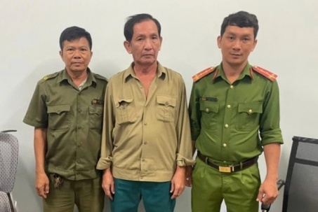 Thái độ 'bất thường' khi gặp công an, đối tượng trốn truy nã suốt 35 năm bị lật tẩy