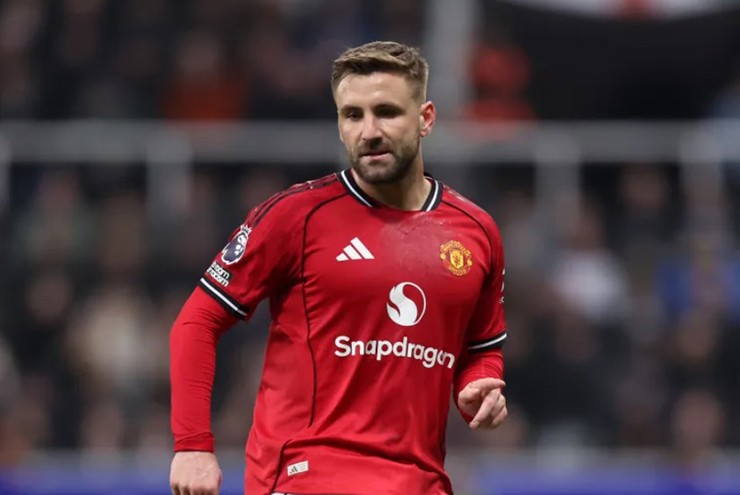 Trực tiếp chuyển nhượng 5/6: MU nhắm sao Ngoại hạng Anh thay Luke Shaw - 1