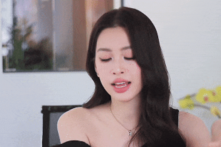 Hoa hậu Tiểu Vy: 'Tôi có lý do để hôn Quốc Trường'