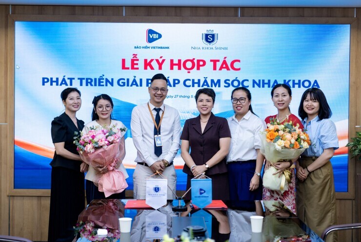 Bảo hiểm VietinBank mở rộng mạng lưới đối tác chăm sóc sức khỏe cùng Nha khoa Shinbi
