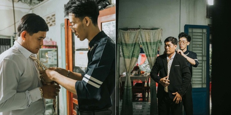 Đức giúp cha chỉnh trang quần áo trước giờ đi đón dâu 