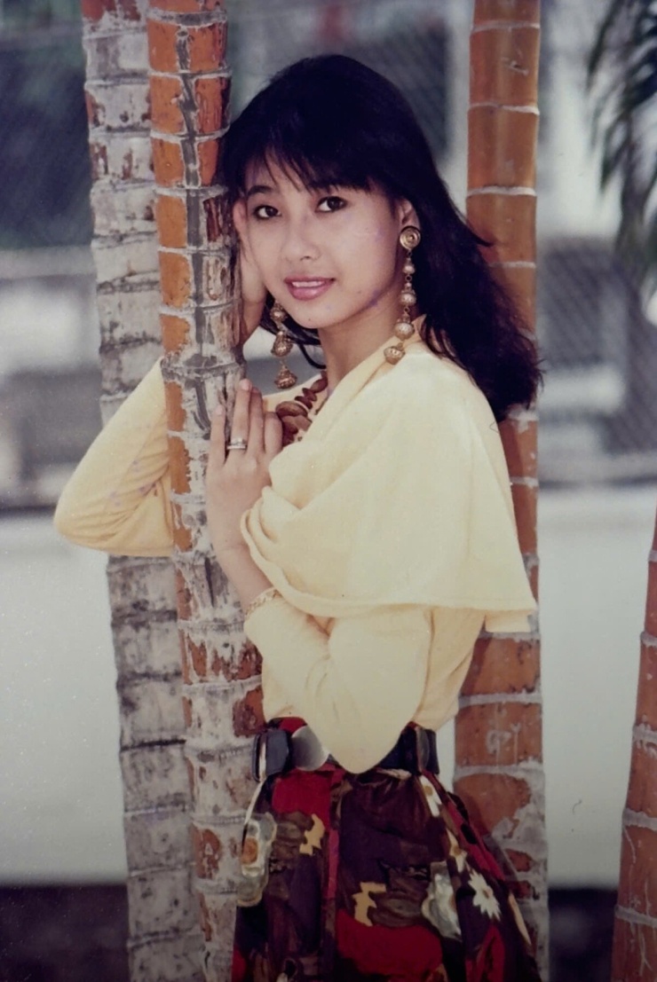 Nhan sắc thời trẻ của Hà Kiều Anh - 3