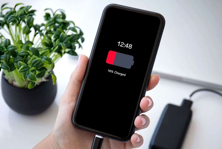 Pin dung lượng lớn yêu cầu điện thoại lớn hơn.