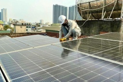 Vì sao nhiều gia đình bỏ trăm triệu đồng lắp điện mặt trời nhưng vẫn than không như kỳ vọng?