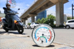 Vì sao Hà Nội ngày càng nóng và ngột ngạt hơn?
