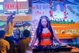 Công an Cần Thơ xác minh clip khiêng quan tài diễu phố