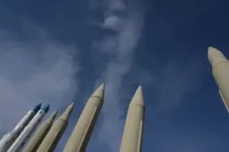 Mỹ âm thầm triệu tập 100 chuyên gia hạt nhân giữa lúc đàm phán với Iran bước vào giai đoạn quyết định