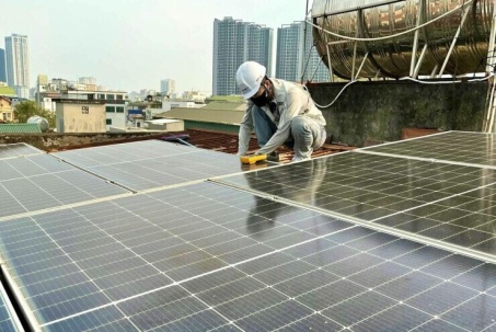 Vì sao nhiều gia đình bỏ trăm triệu đồng lắp điện mặt trời nhưng vẫn than không như kỳ vọng?