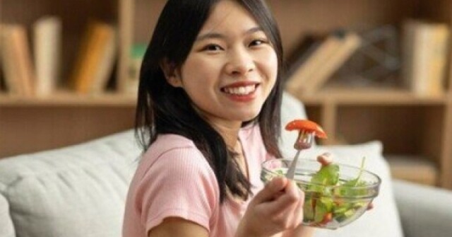 3 nhóm thực phẩm giúp học sinh ngủ ngon, tăng trí nhớ trong mùa thi