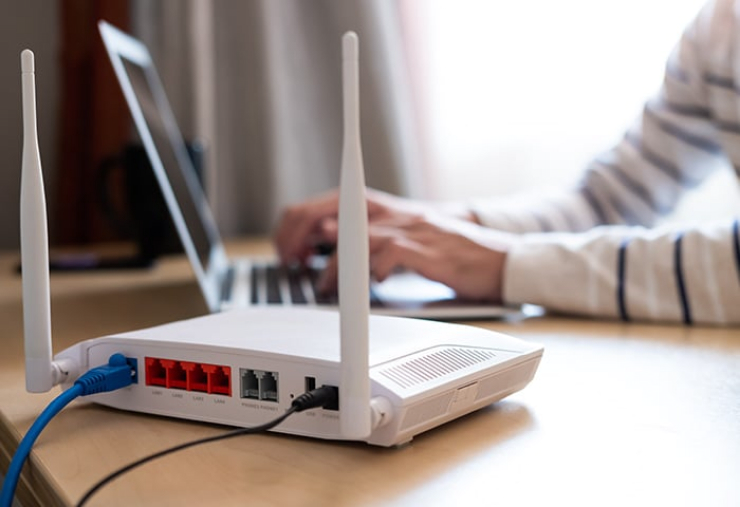 Router mạng không cần rút phích cắm.